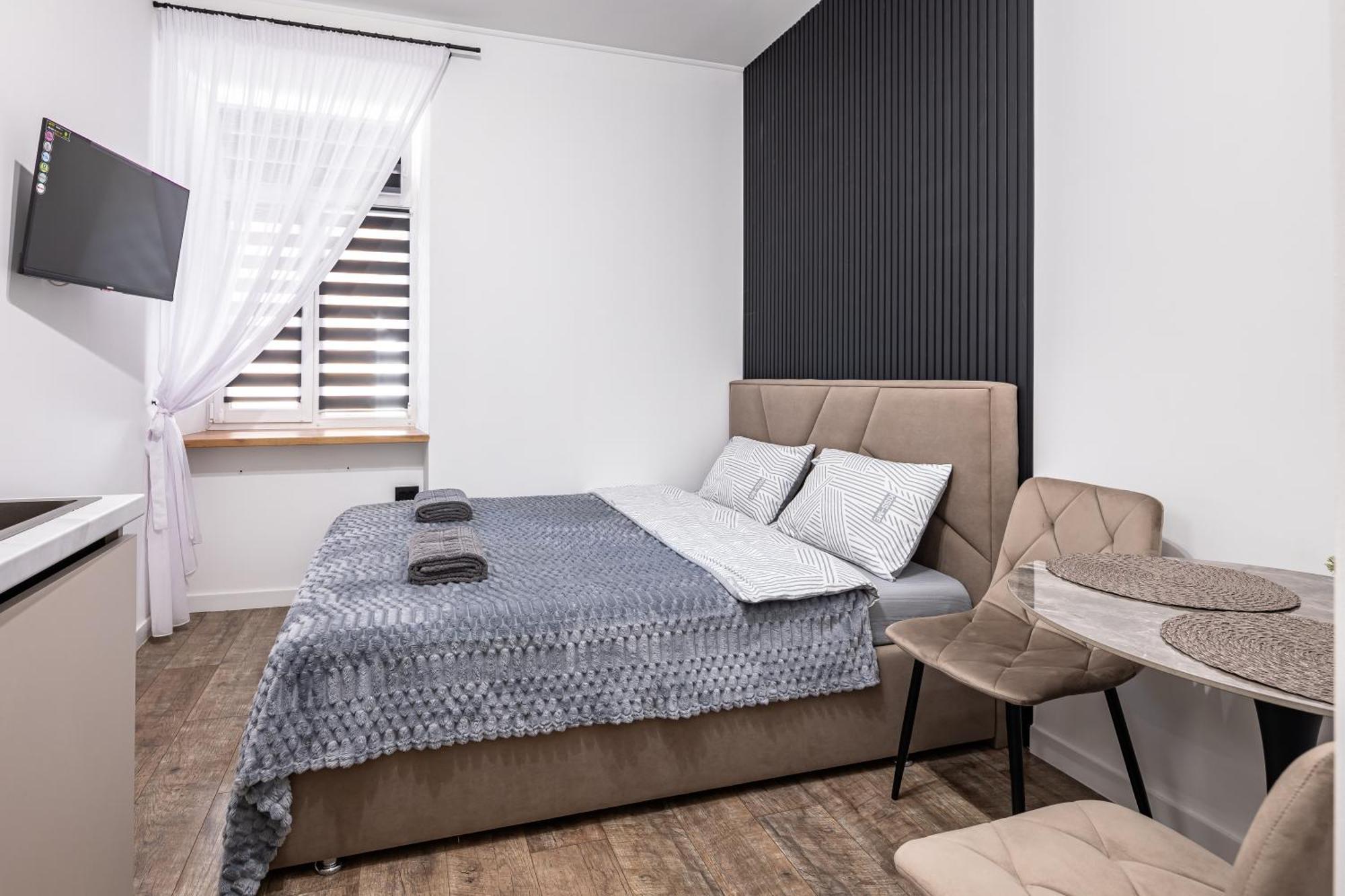 1 кімнатна подобово-погодинно біля жд вокзалу та костелу єлизавети Apartment Lviv